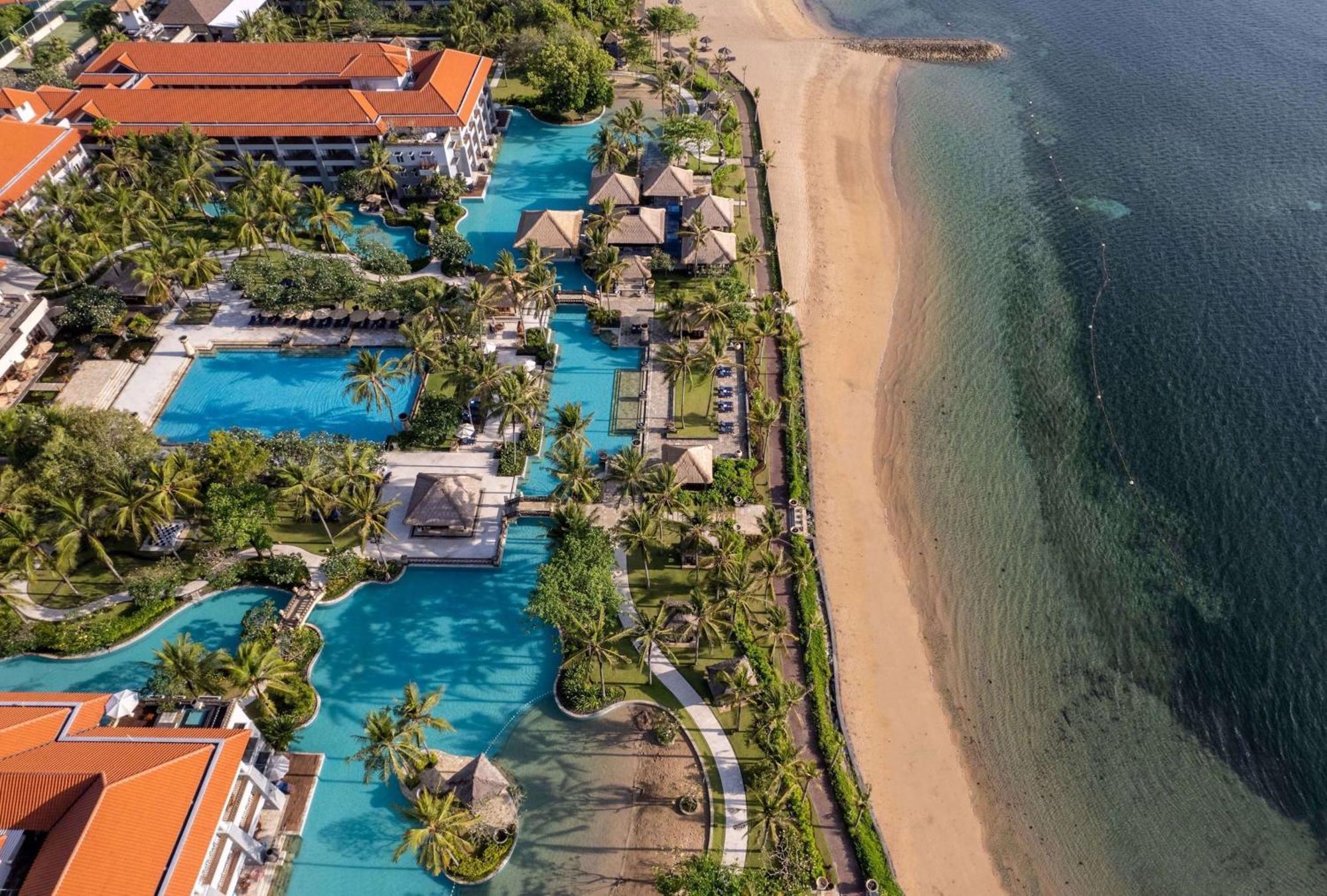 Hotel Conrad Bali Nusa Dua  Exterior foto Aerial view of the resort